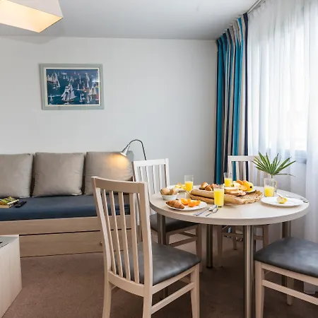 Hoteliere Odalys L'archipel פארק נופש לה רושל