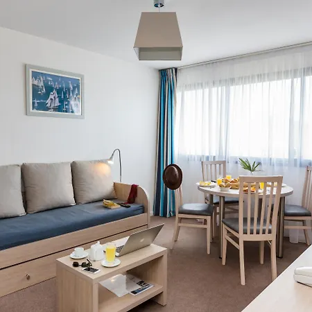 ホリデーパーク Hoteliere Odalys L'archipel ラ・ロシェル