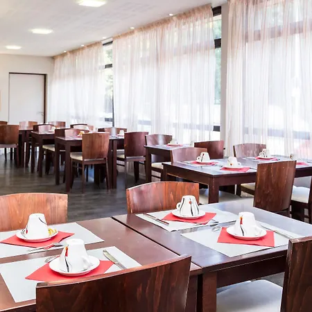 Hoteliere Odalys L'archipel Ла-Рошель