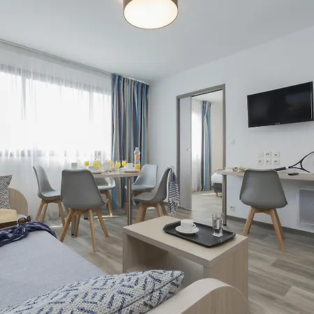 ホリデーパーク Hoteliere Odalys L'archipel 4*