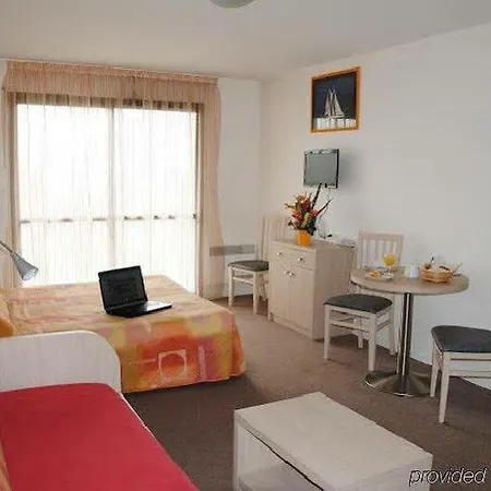 ホリデーパーク Hoteliere Odalys L'archipel