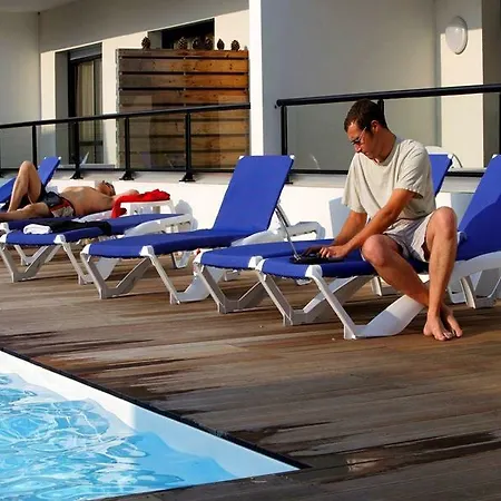 Hoteliere Odalys L'archipel לה רושל